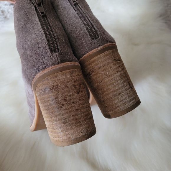 Jeffrey Campbell Taupe Lace-Up Heels - Picture 5 of 8